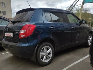 2012 Skoda Fabia II Рестайлинг, синий, 790000 рублей, вид 4