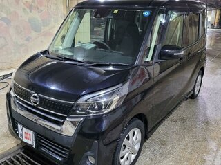2018 Nissan Dayz Roox I Рестайлинг, чёрный, 1249999 рублей, вид 1
