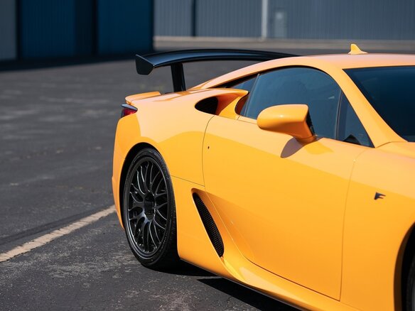 2012 Lexus LFA, золотистый - вид 9