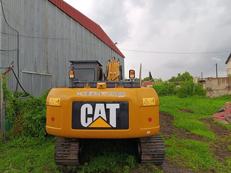 2018 Caterpillar 320D2 L, 7400000 рублей, вид 3