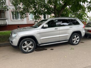 2011 Jeep Grand Cherokee IV (WK2), серебристый, 1750000 рублей, вид 3