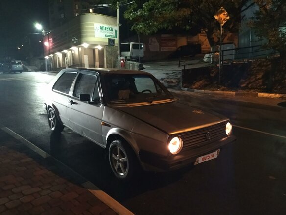 1986 Volkswagen Golf II, серебристый, 160000 рублей - вид 2