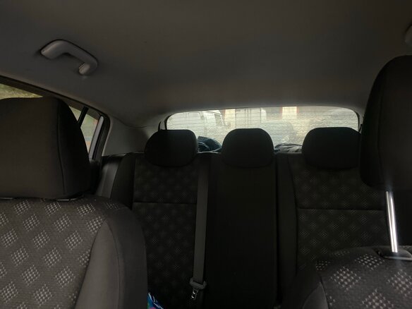 2020 Kia Rio X-Line IV, серый, 1700000 рублей - вид 3