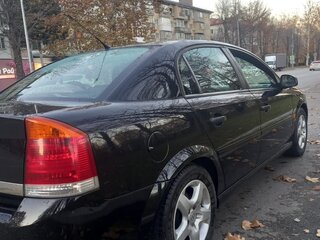 2008 Opel Vectra C Рестайлинг, чёрный, 700000 рублей, вид 4
