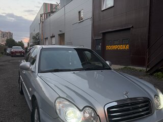 2009 Hyundai Sonata ТагАЗ IV (EF) Рестайлинг, серебристый, 500000 рублей, вид 3