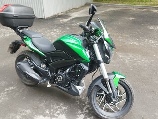 2024 Bajaj Dominar 400, зелёный, 450000 рублей, вид 2