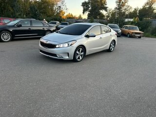 2017 Kia Forte II Рестайлинг, серый, 900000 рублей, вид 1