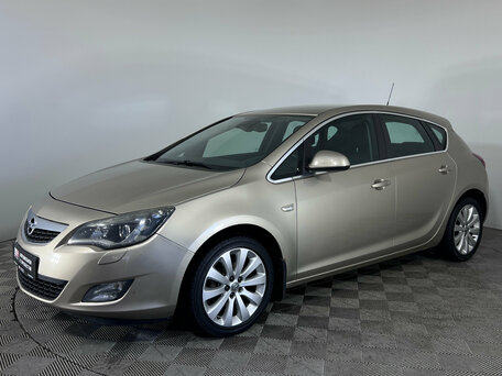 Opel Astra J