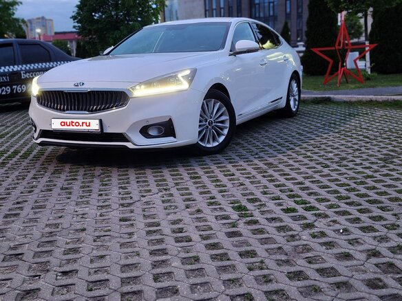2018 Kia K7 YG (II), белый, 2620000 рублей - вид 1