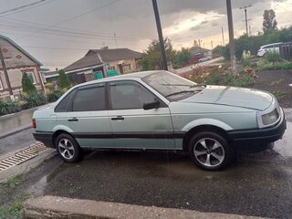 1991 Volkswagen Passat B3, голубой, 165000 рублей, вид 2