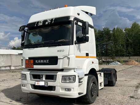 2018 КамАЗ 5490 NEO, белый, 2500000 рублей, вид 1