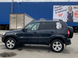 2014 Chevrolet Niva I Рестайлинг, чёрный, 419000 рублей, вид 3
