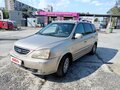 2004 Kia Carens I (RS) Рестайлинг, бежевый, 335000 рублей
