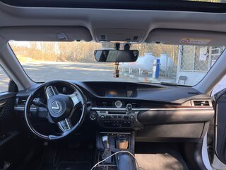 2015 Lexus ES 250 VI Рестайлинг, белый, 2350000 рублей, вид 5