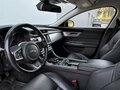 2018 Jaguar XF II, чёрный, 1790000 рублей - вид 8