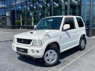 Mitsubishi Pajero Mini II