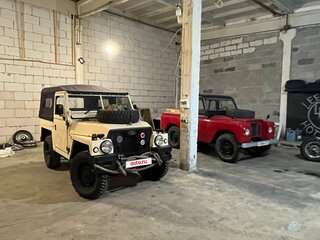 1979 Land Rover Series III, бежевый, 3900000 рублей, вид 1