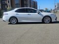 2019 Toyota Camry VIII (XV70), белый, 3750000 рублей - вид 8