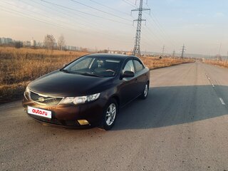 2010 Kia Cerato 6-speed II, красный, 765000 рублей, вид 2