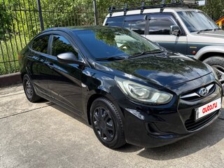 2013 Hyundai Solaris I, чёрный, 660000 рублей, вид 1