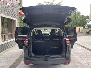 2021 GAC Trumpchi M6, чёрный, 1850000 рублей, вид 3
