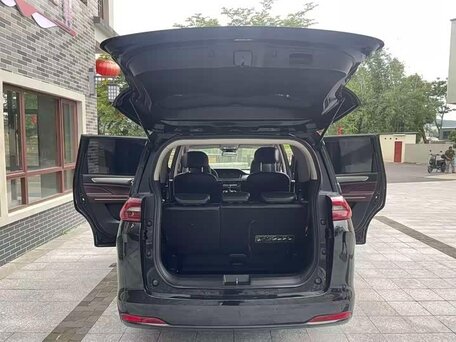 2021 GAC Trumpchi M6, чёрный, 1850000 рублей, вид 3