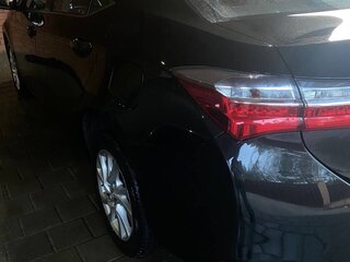 2016 Toyota Corolla XI (E160, E170, E180) Рестайлинг 1, чёрный, 1750000 рублей, вид 4