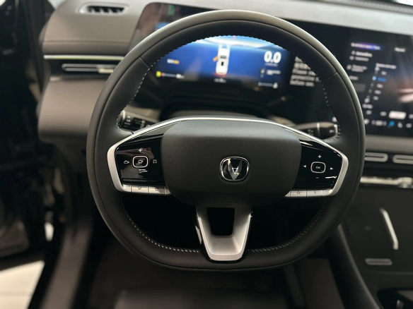 2026 Changan UNI-S I Рестайлинг, чёрный, 3079900 рублей - вид 16
