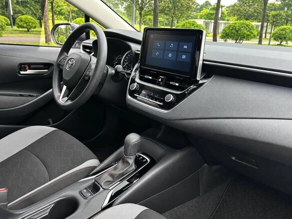 2026 Toyota Corolla XII (E210), белый, 2700000 рублей - вид 9