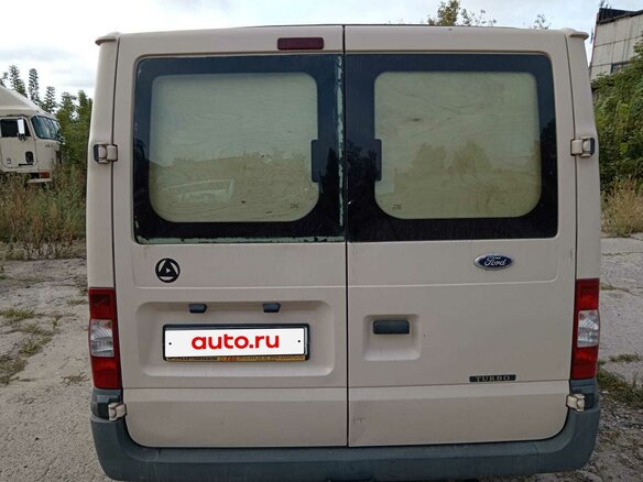 2010 Ford Transit, бежевый, 600000 рублей - вид 6
