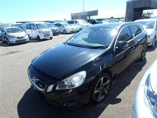 2012 Volvo V60 I, чёрный, 1330000 рублей, вид 1