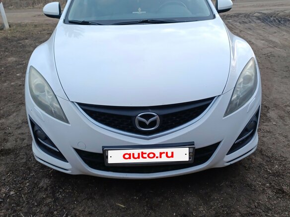 2011 Mazda 6 II (GH) Рестайлинг, белый, 650000 рублей - вид 1