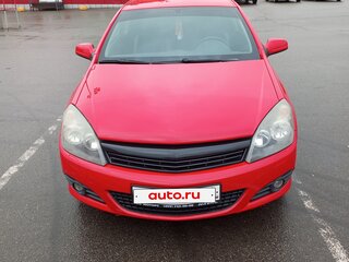 2008 Opel Astra GTC H Рестайлинг, красный, 550000 рублей, вид 1