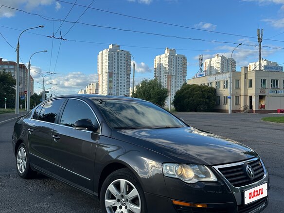2006 Volkswagen Passat B6, серый, 700000 рублей - вид 2
