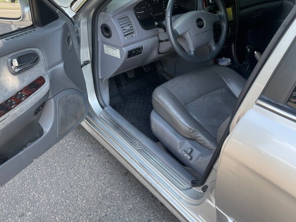 2004 Kia Magentis I Рестайлинг, серебристый - вид 5