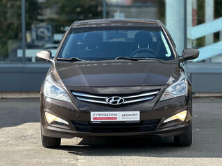 2015 Hyundai Solaris I Рестайлинг, коричневый, 949000 рублей, вид 2