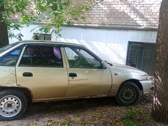 2010 Daewoo Nexia I Рестайлинг, бежевый, 130000 рублей - вид 1