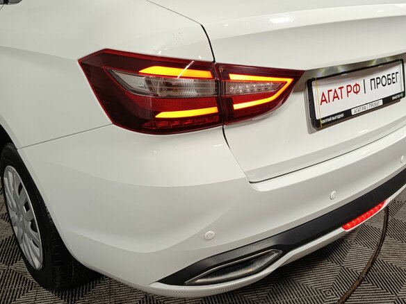 2023 Lada (ВАЗ) Vesta I Рестайлинг (NG), белый - вид 17