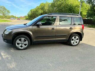 2012 Skoda Yeti I, коричневый, 1750000 рублей, вид 4