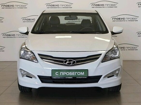 2014 Hyundai Solaris I Рестайлинг, белый - вид 2