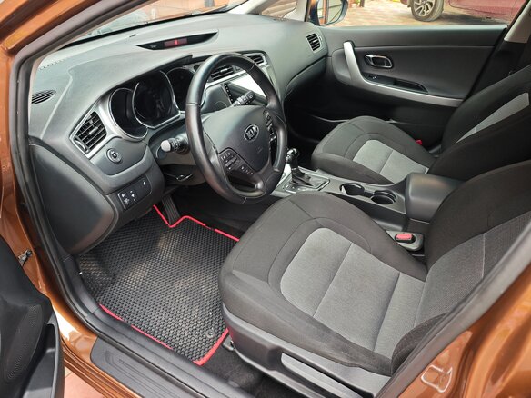 2015 Kia Ceed II Рестайлинг, коричневый - вид 3