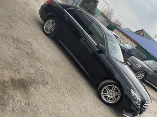 2015 Mercedes-Benz E-Класс 200 IV (W212, S212, C207) Рестайлинг, чёрный, 2300000 рублей, вид 4