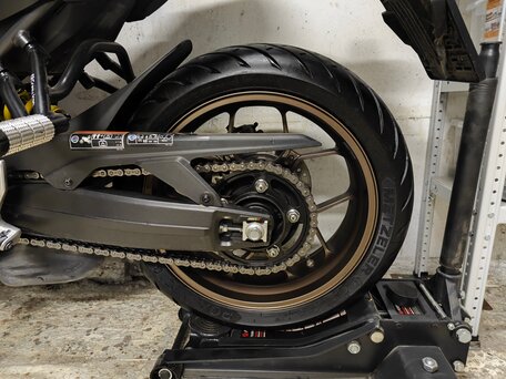 2019 Honda CB 650R, красный, 1199999 рублей, вид 4