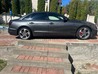 2021 Audi A4 45 TFSI V (B9) Рестайлинг, серый, 2850000 рублей, вид 4