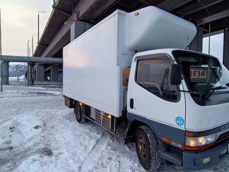 2001 Fuso (Mitsubishi) Canter, белый, 1450000 рублей, вид 2