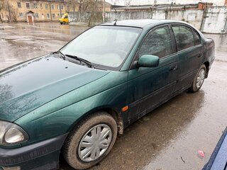 1999 Toyota Avensis I, зелёный, 200000 рублей, вид 1