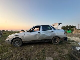 2004 Lada (ВАЗ) 2110, серебристый, 68000 рублей, вид 5