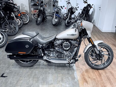 2018 Harley-Davidson Sport Glide, бежевый, 1499000 рублей, вид 3