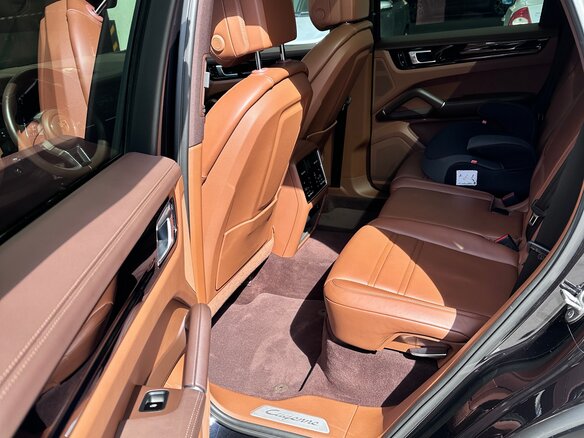 2019 Porsche Cayenne S III, чёрный, 9500000 рублей - вид 11