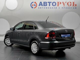 2016 Volkswagen Polo V Рестайлинг, серый, 1032000 рублей, вид 2